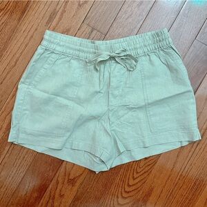 GAP Light Beige Linen Shorts